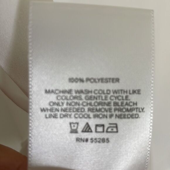 New Express White Long Sleeve Blouse - Picture 5 of 5